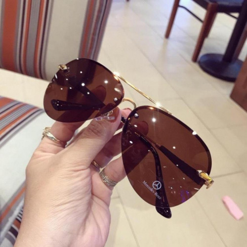 Kinh Mat Nam Thoi Trang Cao Cap Chong Nang Km101 Kinh Mat Nam Phan Cuc Mercedes Benz Chong Choi Bao Hanh 12 Thang 8871421769 09