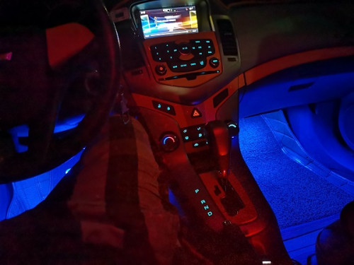 Review Den Led Gam Ghe O To Xecuatoi (7)